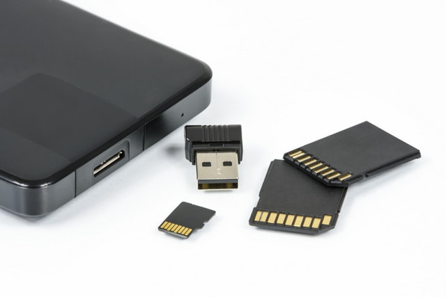 USB BELLEKLER GÜVENLİ Mİ?